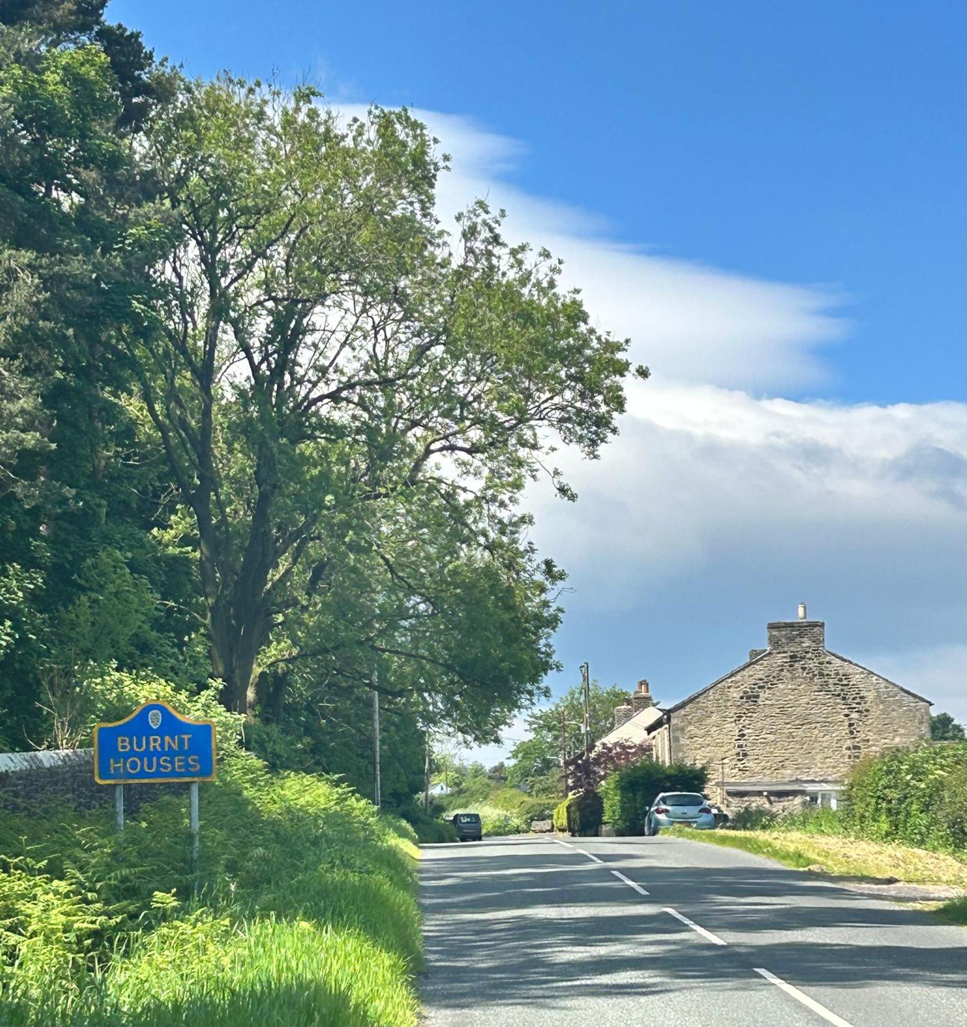 North Wood Cottage Cockfield  Экстерьер фото